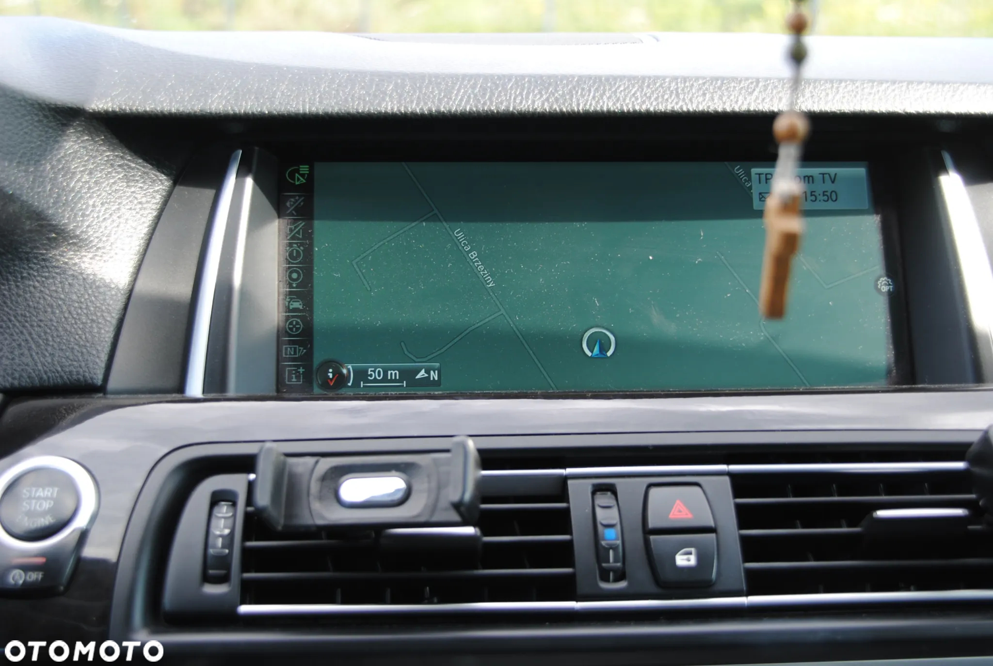 BMW Seria 5 525d xDrive - 13