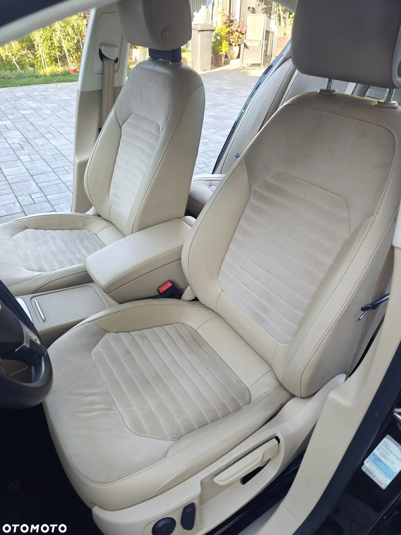 Volkswagen Passat 1.8 TSI Highline - 14