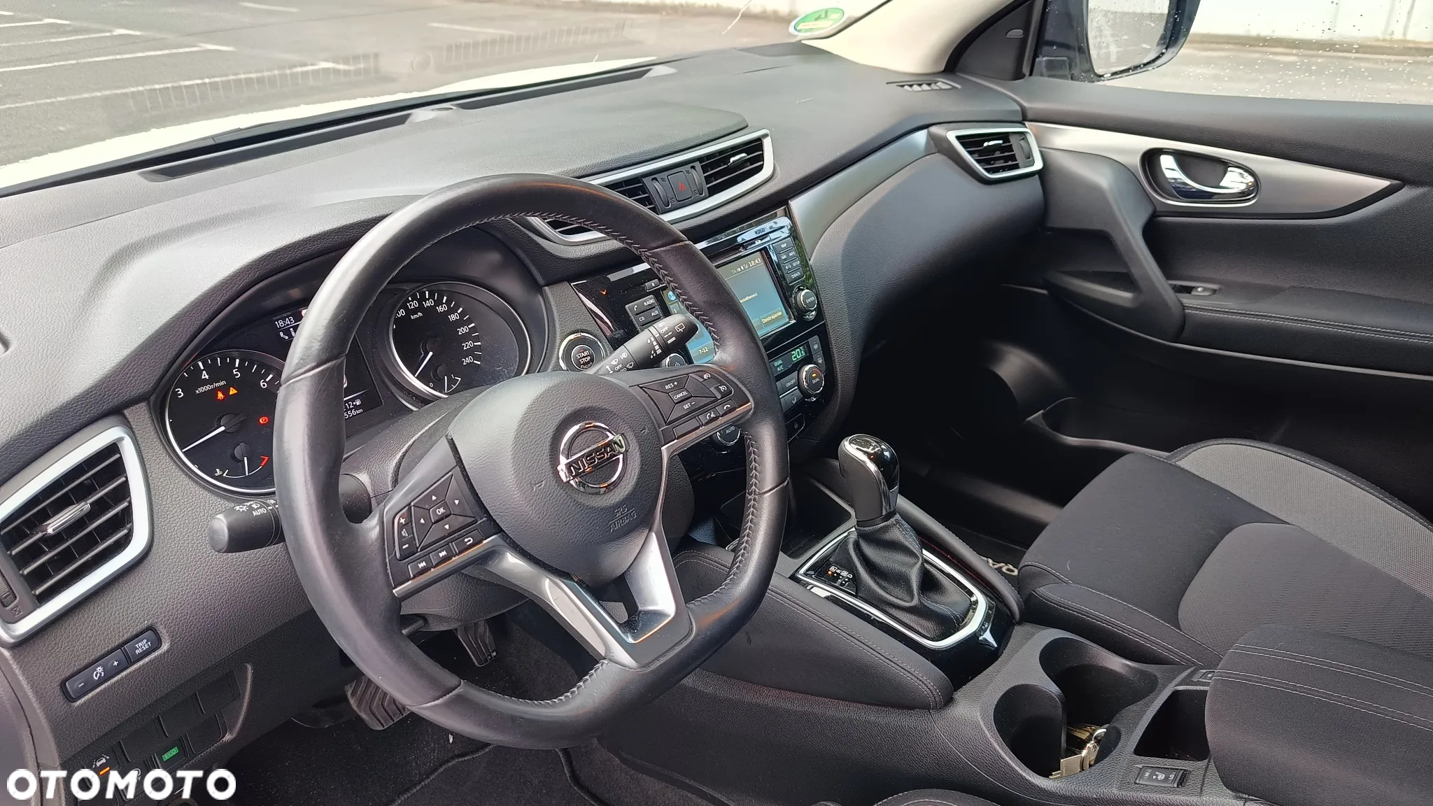 Nissan Qashqai 1.2 DIG-T Tekna Xtronic - 14