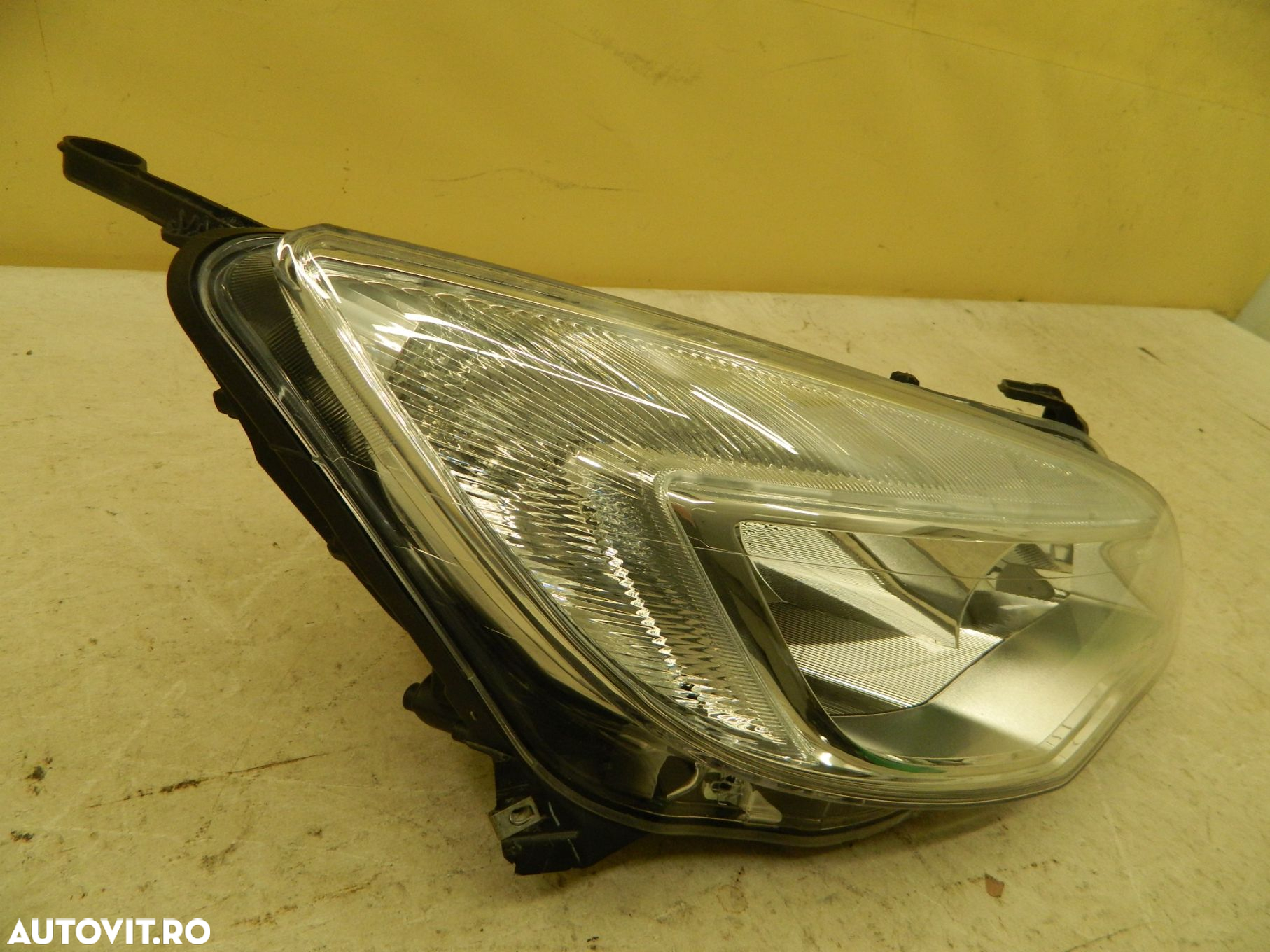 Far deapta Opel Astra J, 2009, 2010, 2011, 2012, cod origine 13253647. - 3