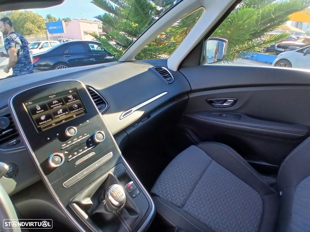 Renault Grand Scénic 1.3 TCe Limited - 32