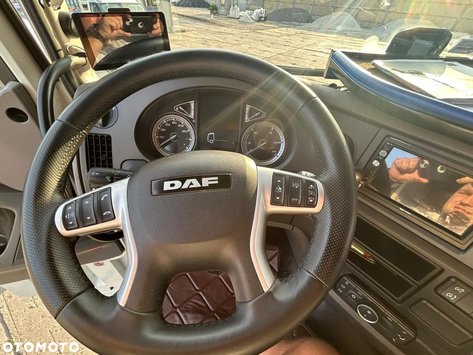 DAF XF 106 - 16