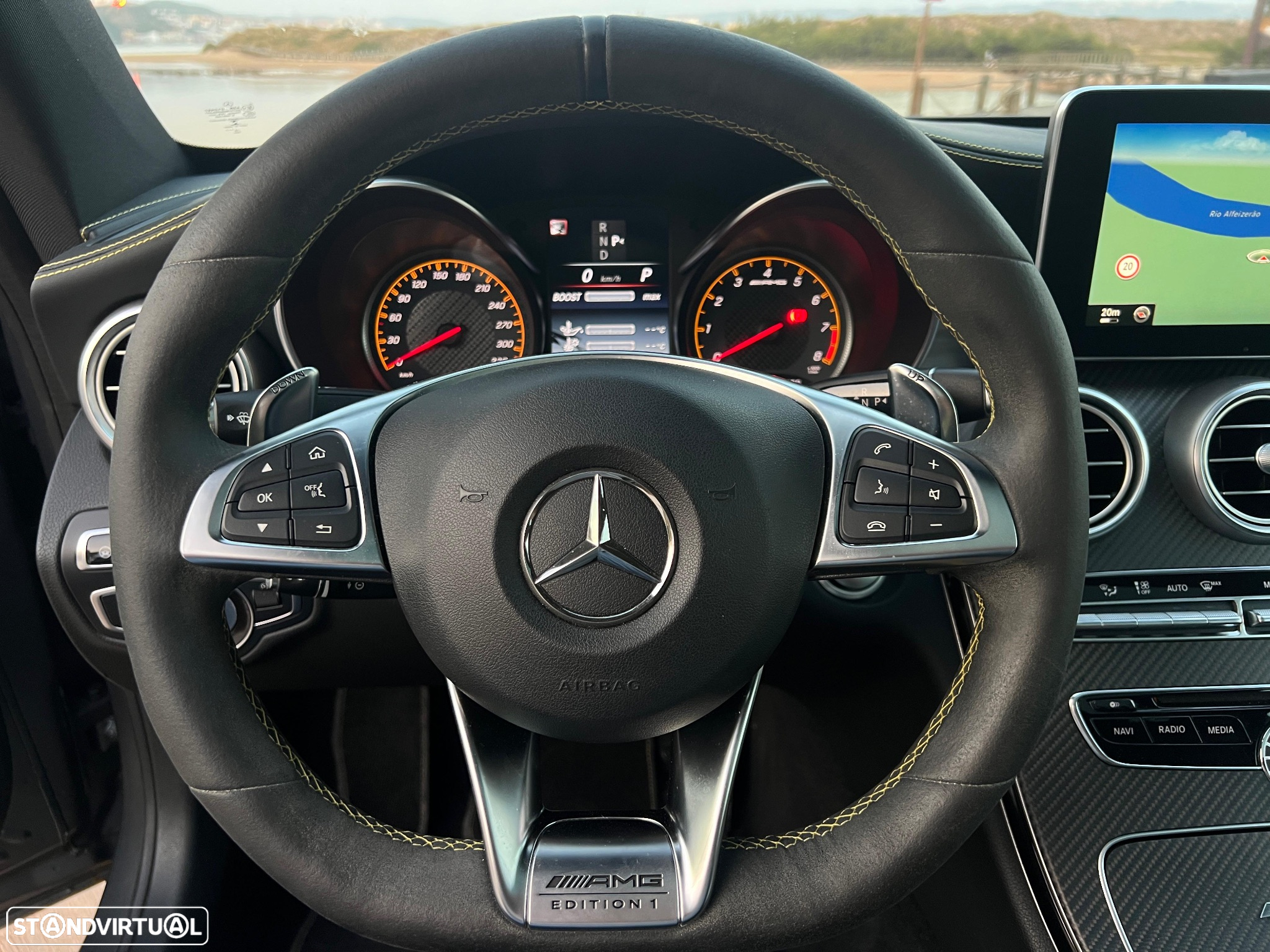 Mercedes-Benz C 63 AMG S - 57