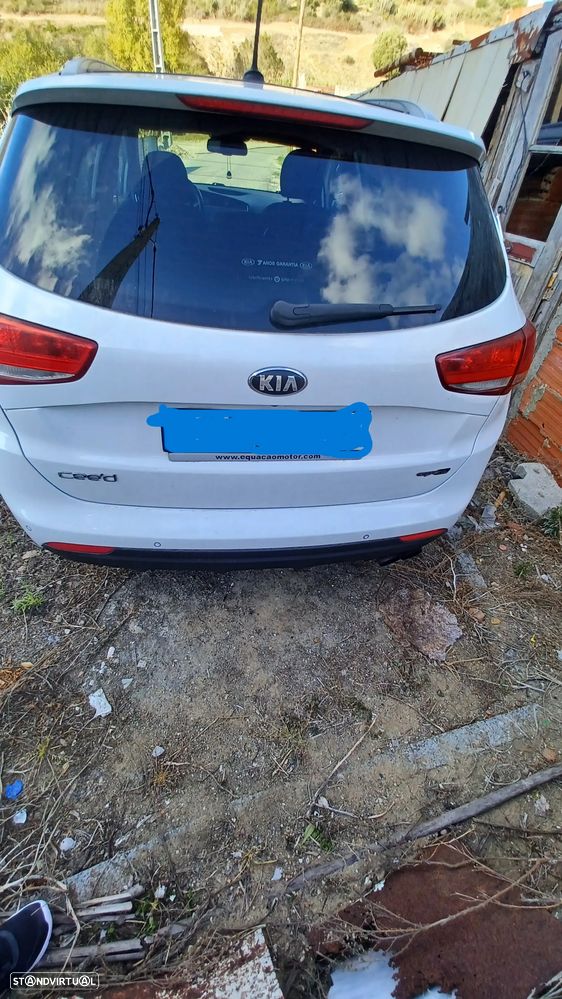 Kia Ceed SW - 6