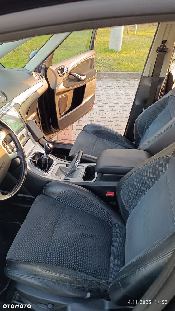 Ford S-Max 2.5 Titanium - 20