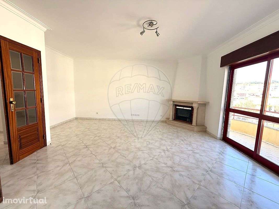 Apartamento T2 para arrendamento - Grande imagem: 5/17