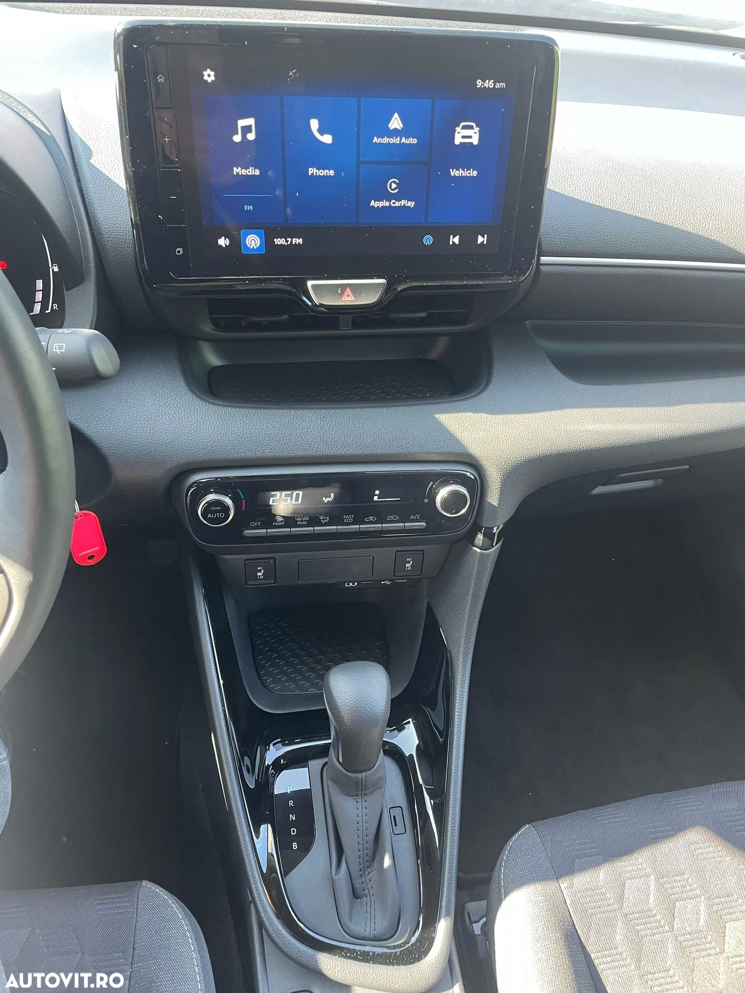Toyota Yaris - 8