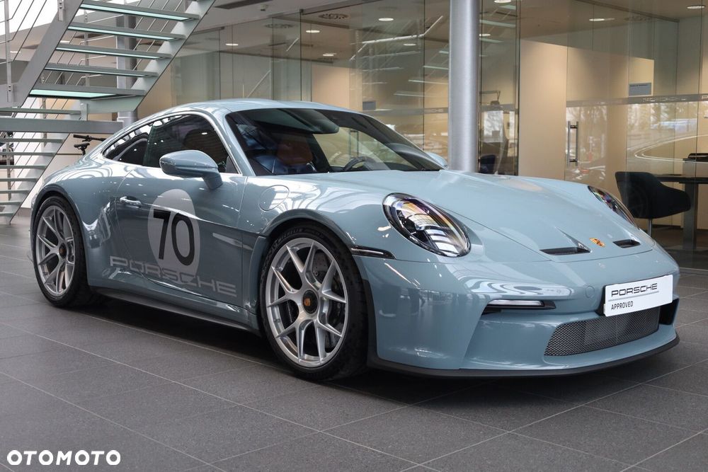 Porsche 911 S/T - 2