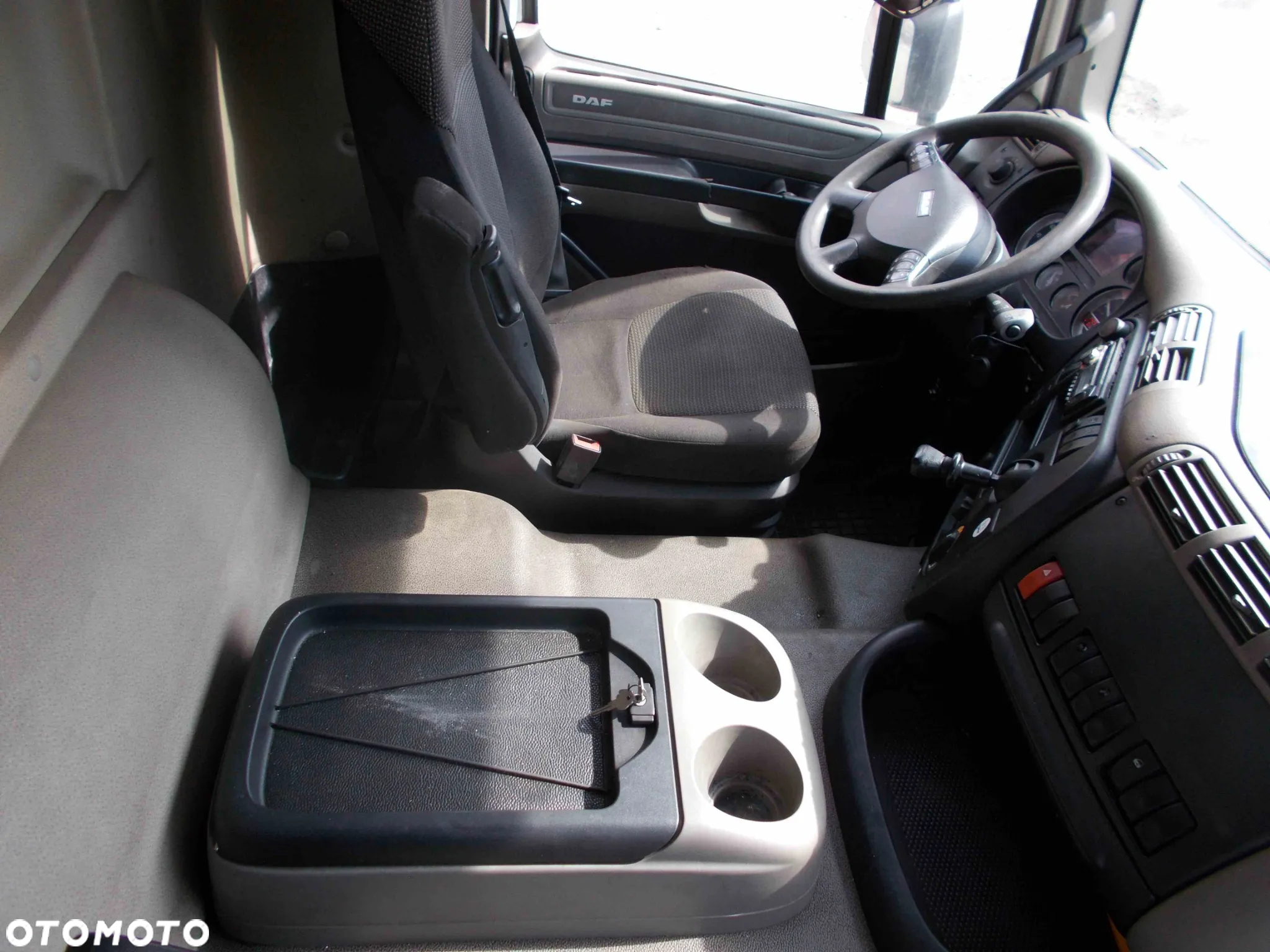 DAF CF 85410 8x2 // Rama Do Zabudowy // Podwozie // Euro-5 // 2012 rok - 12