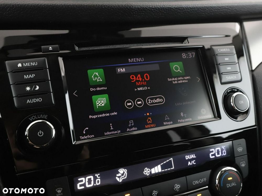 Nissan Qashqai 1.3 DIG-T N-Connecta - 24
