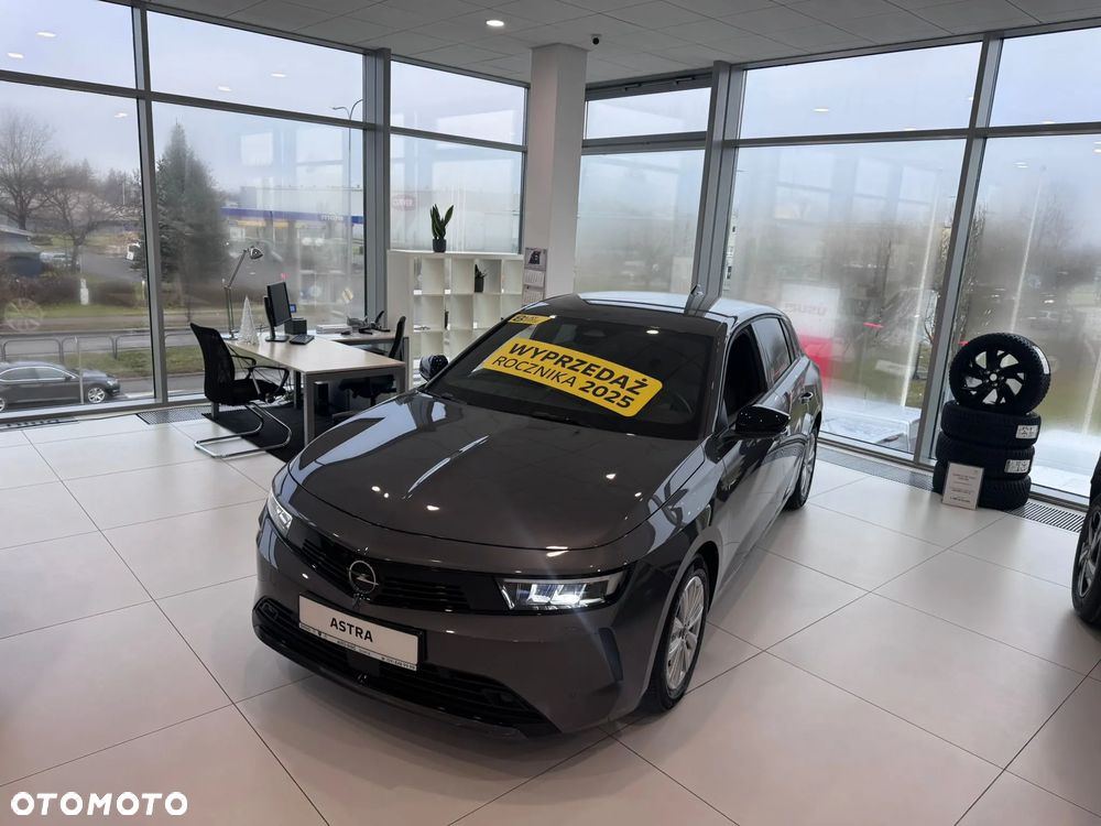 Opel Astra 1.2 T Edition S&S - 4