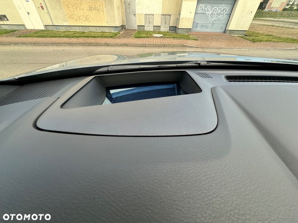 Nissan Qashqai 1.3 DIG-T MHEV Tekna+ Xtronic - 27