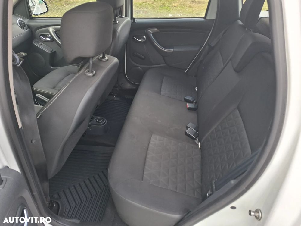 Dacia Duster 1.2 TCe 4x2 Laureate - 12