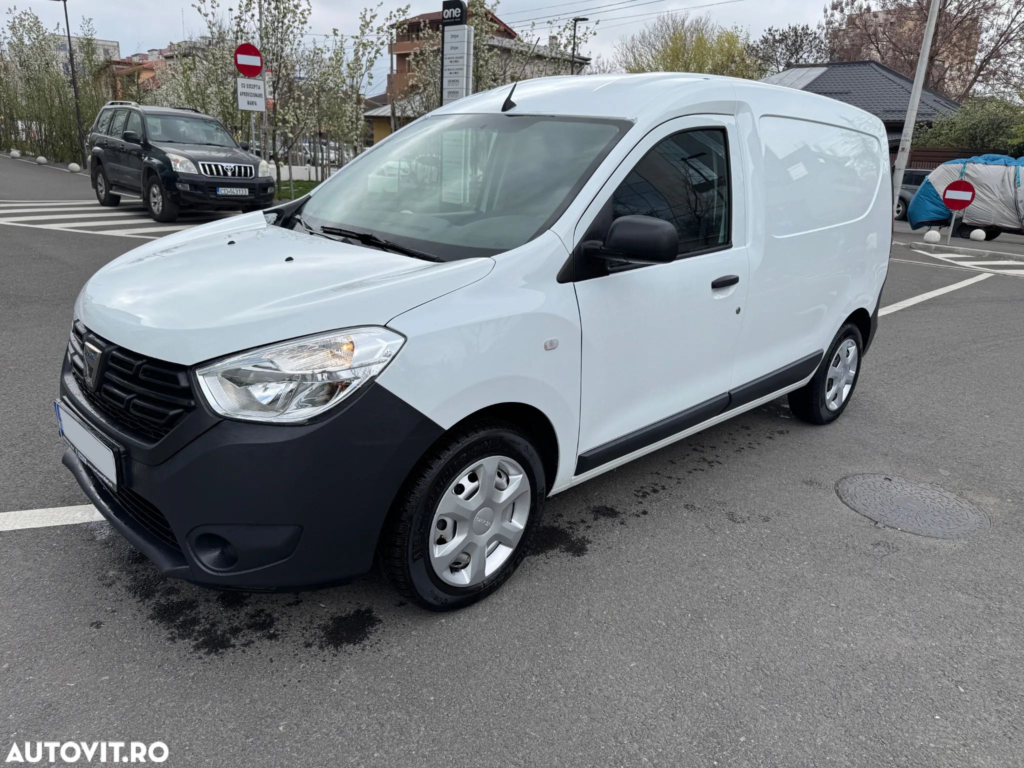 Dacia Dokker - 1