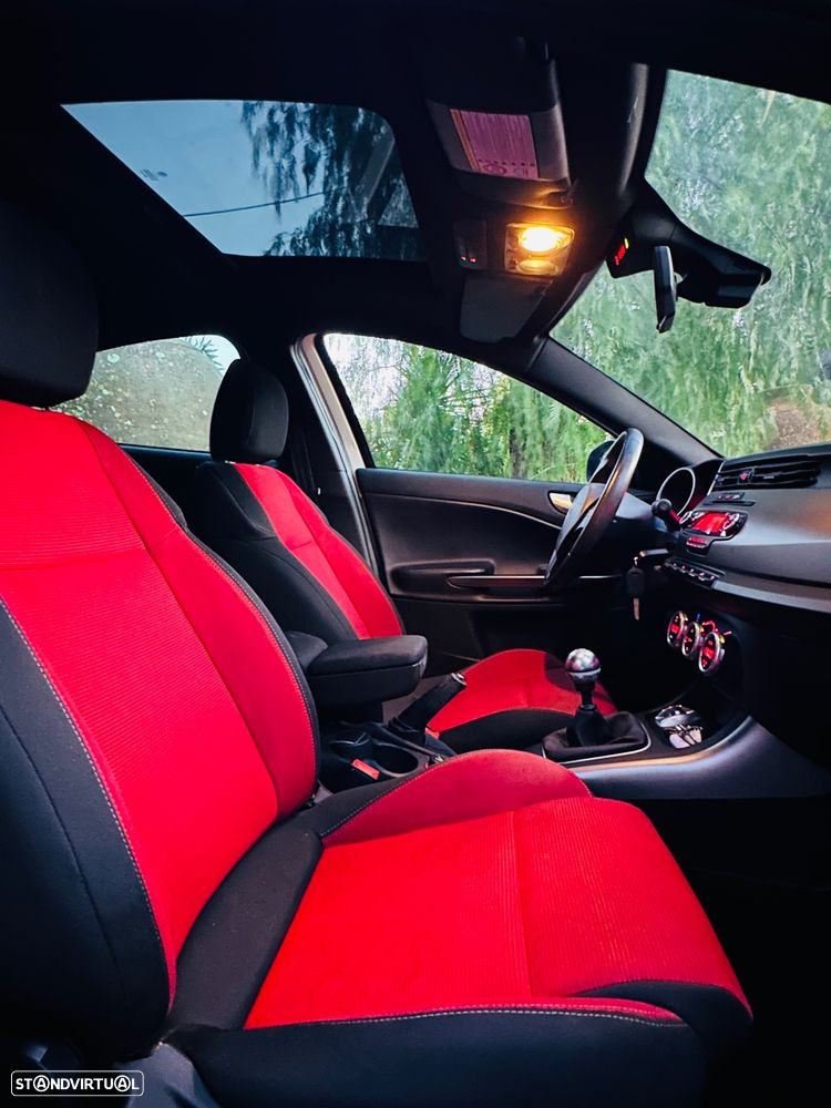 Alfa Romeo Giulietta 1.6 JTDm Sprint Speciale J18 - 32