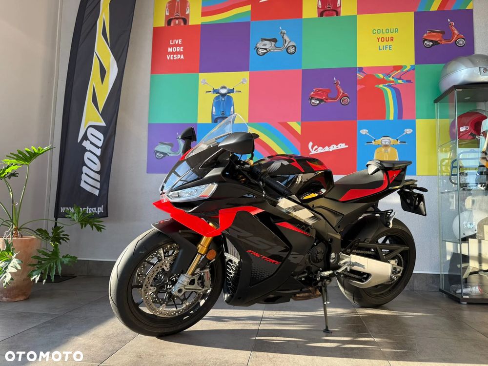 Aprilia RSV - 18