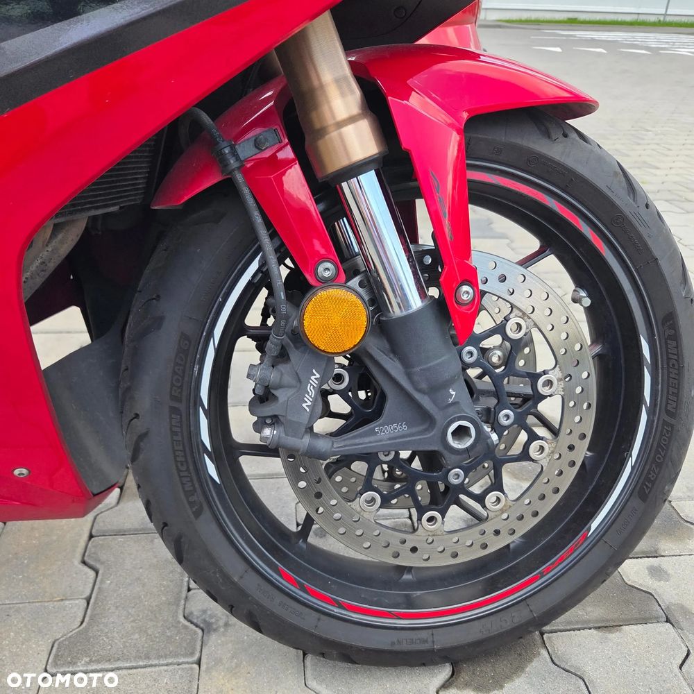 Honda CBR - 10