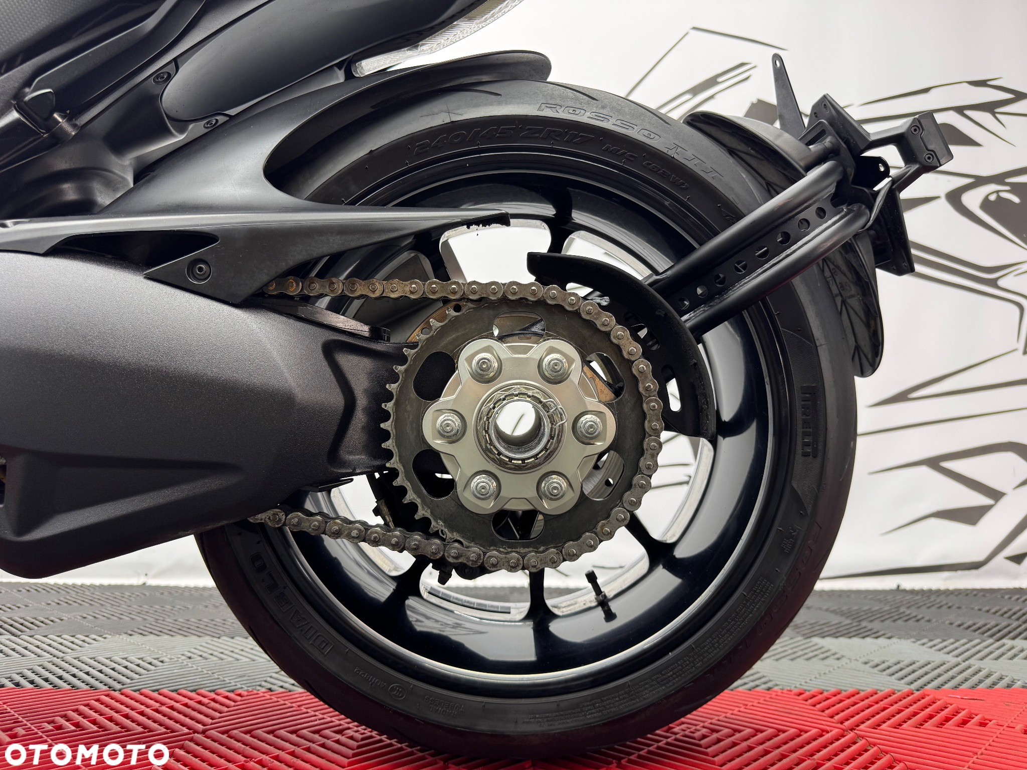 Ducati Diavel - 21
