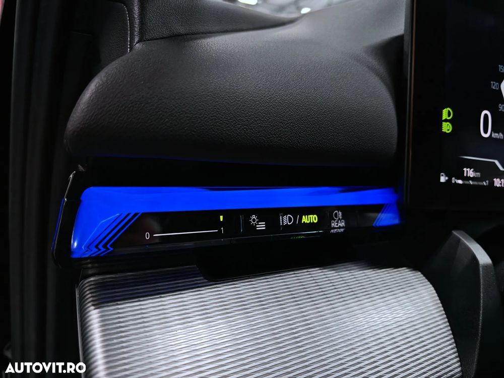 BMW Seria 5 520i AT MHEV - 16