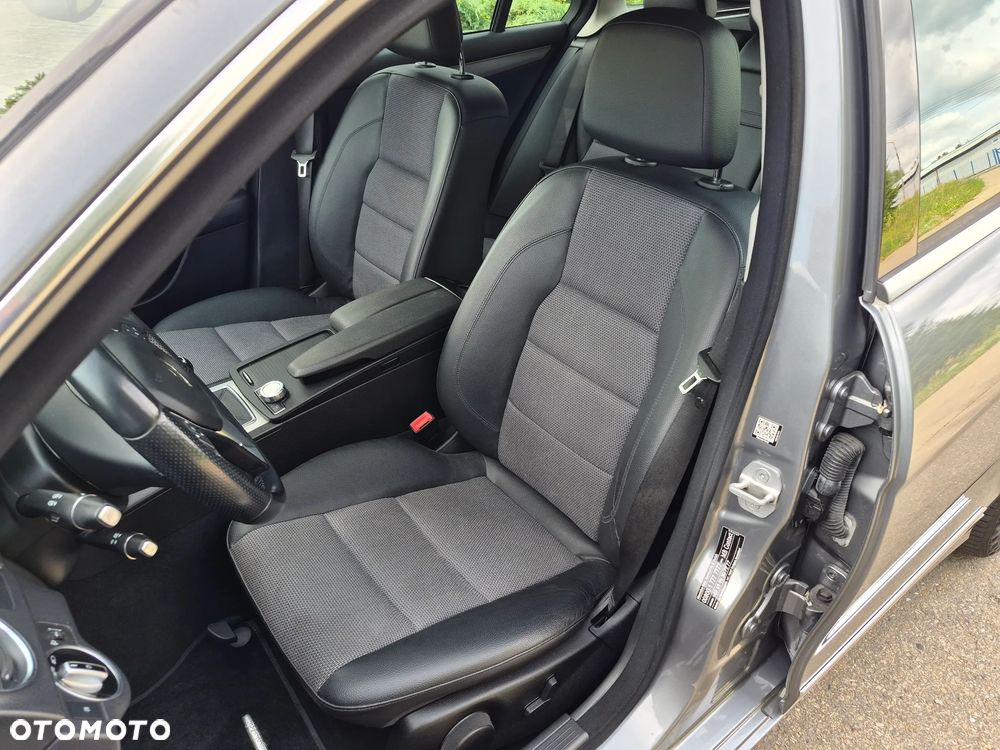 Mercedes-Benz Klasa C 180 (BlueEFFICIENCY) Elegance - 10