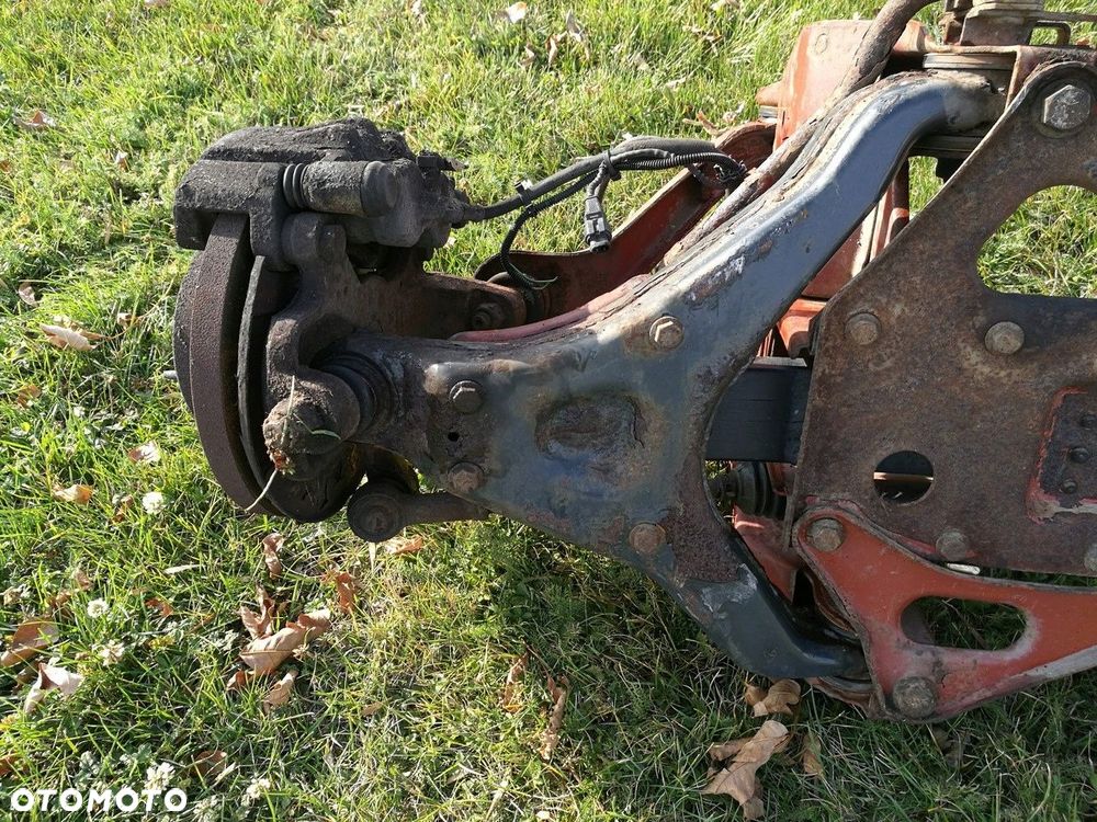 wahacz zawieszenia dolny iveco daily resor 99-11 - 1