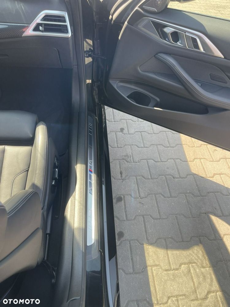 BMW M4 Competition M xDrive - 12