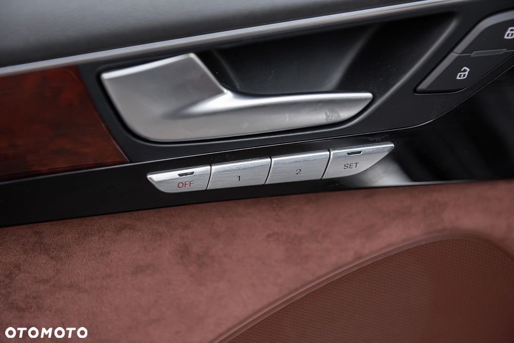 Audi A8 3.0 TDI DPF quattro tiptronic - 22