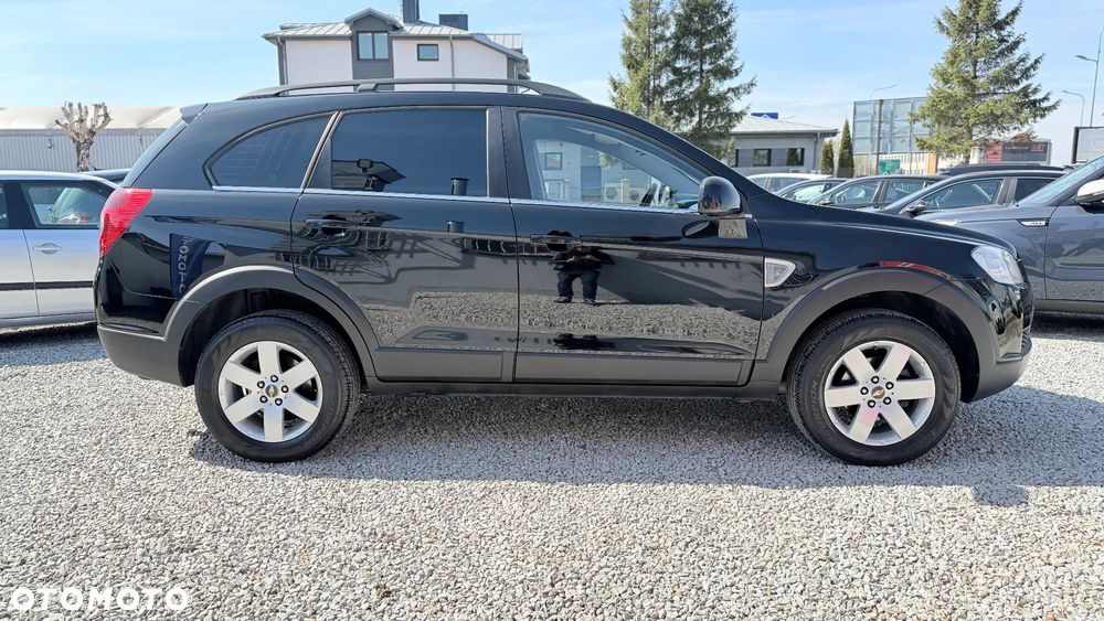 Chevrolet Captiva 2.4 4WD 7 Sitzer LT - 9