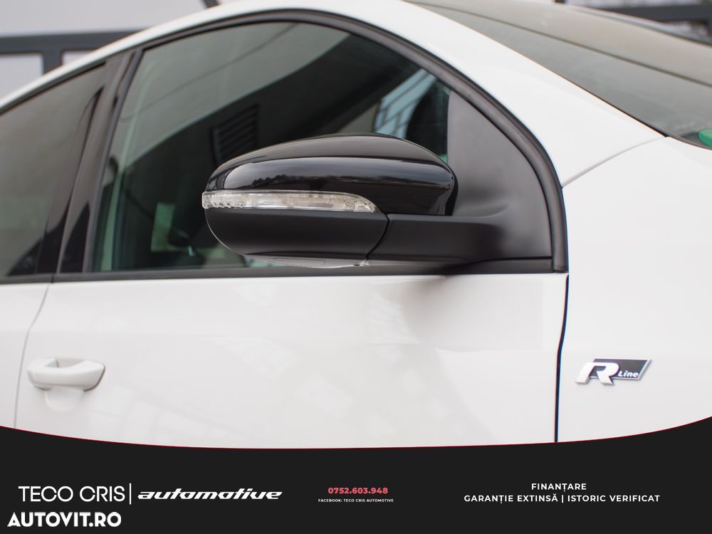 Volkswagen Golf - 22