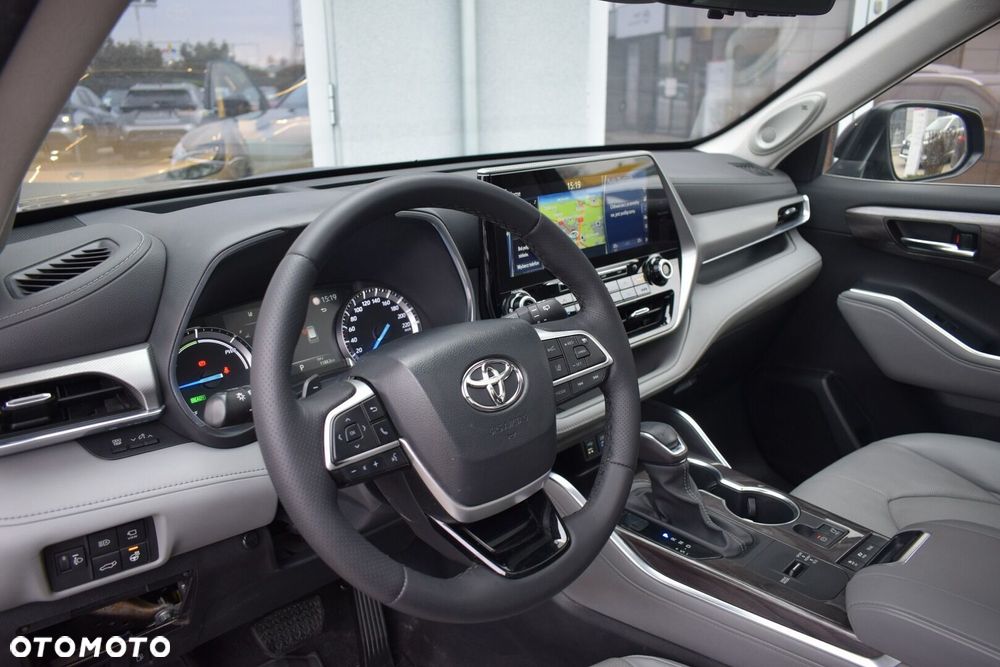 Toyota Highlander - 12