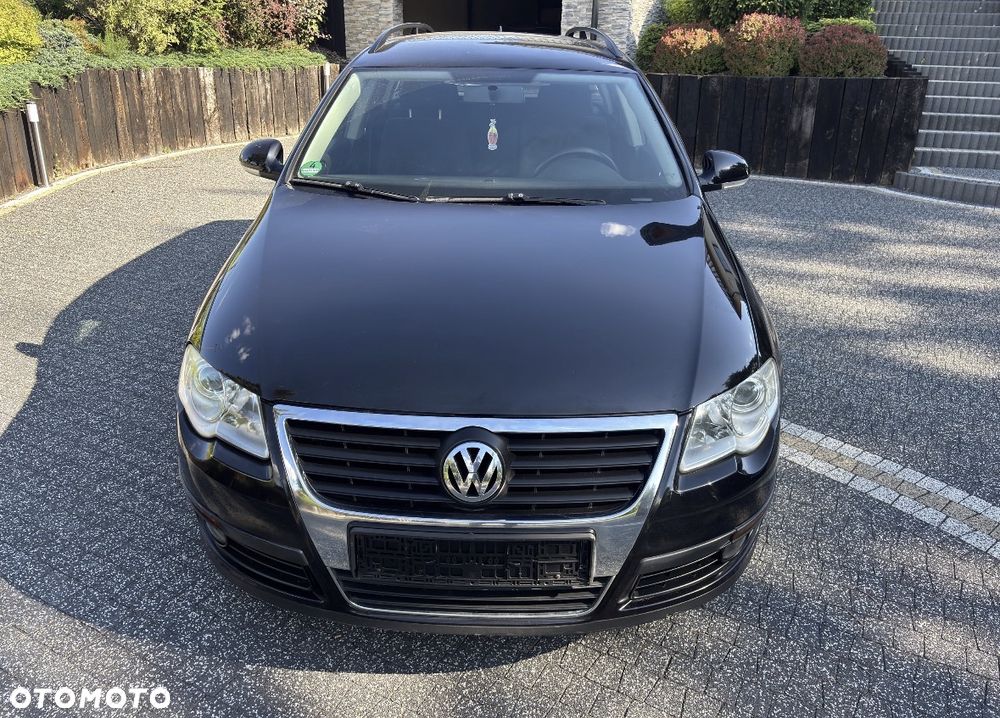 Volkswagen Passat 2.0 TDI DSG Comfortline - 3