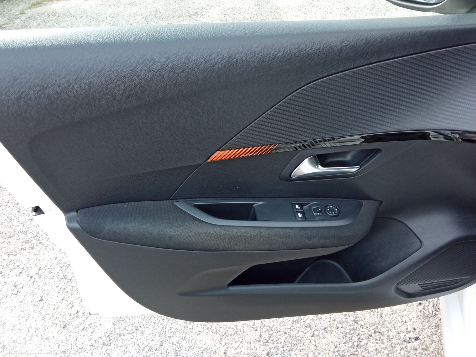 Peugeot 208 1.2 PureTech Active - 22