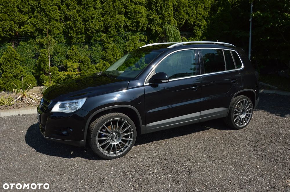 Volkswagen Tiguan - 13