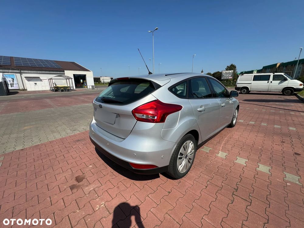 Ford Focus - 4