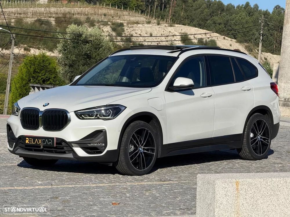 BMW X1 xDrive25e Advantage - 1