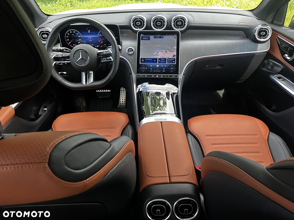 Mercedes-Benz GLC - 19