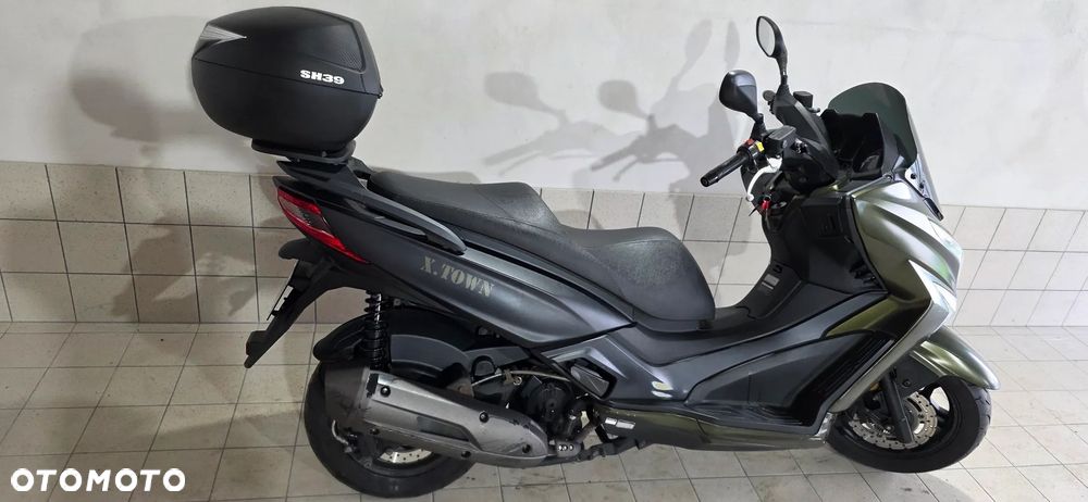 Kymco X-Town - 8