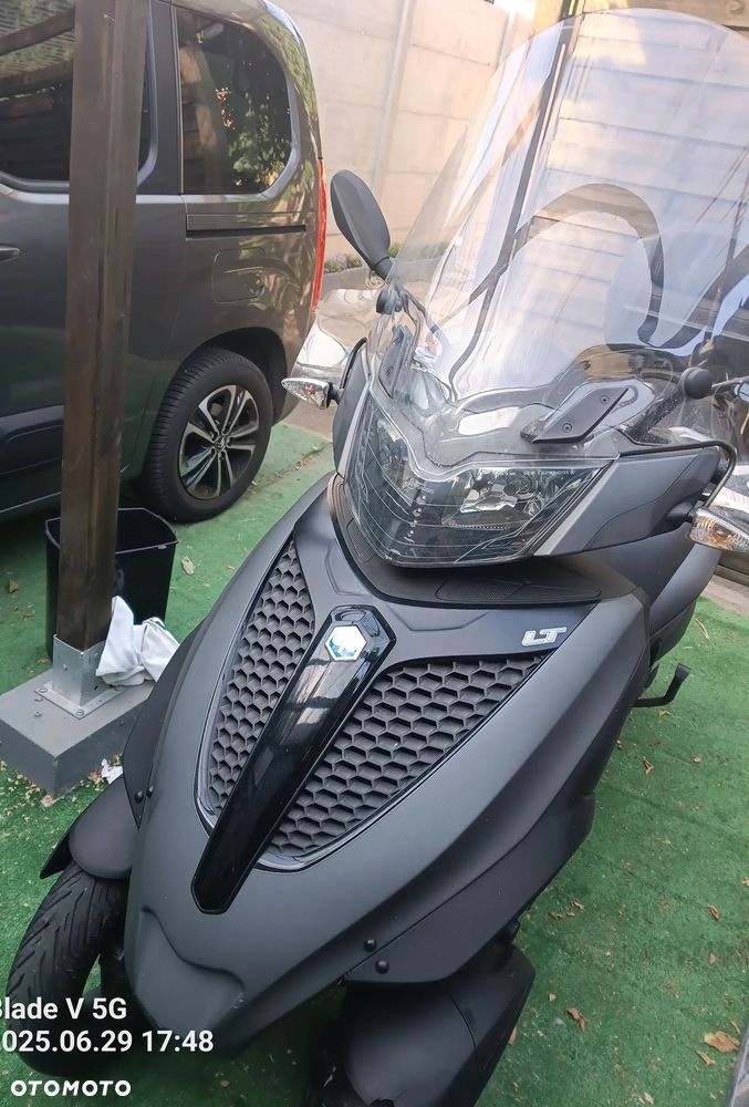 Piaggio MP-3 - 1