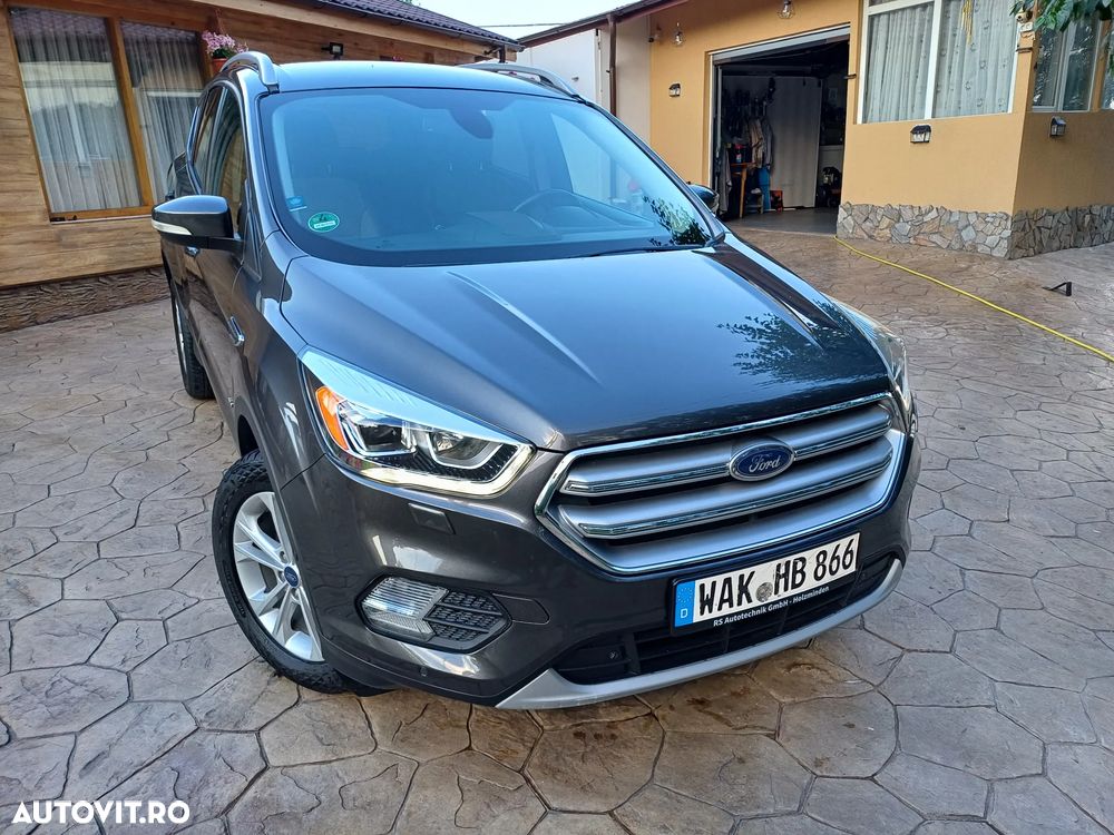 Ford Kuga 2.0 TDCi 4x4 Titanium - 2
