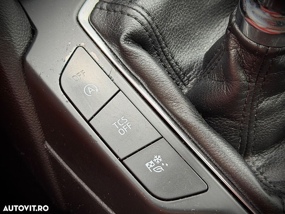 Ford Focus 1.0 EcoBoost Trend Edition - 23