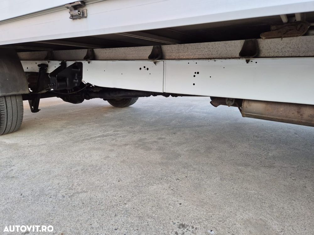 Ford Transit - 14