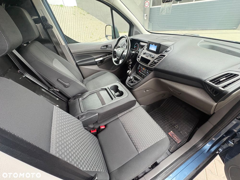 Ford Transit Connect - 14