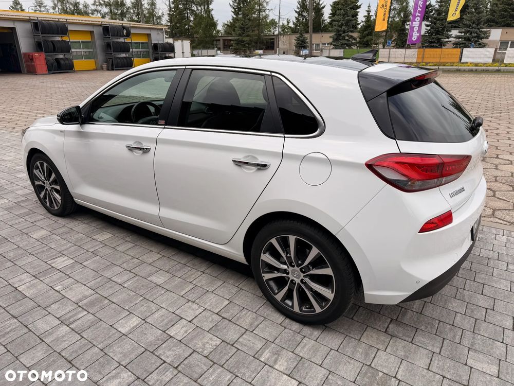 Hyundai i30 1.4 T-GDI Premium DCT - 4