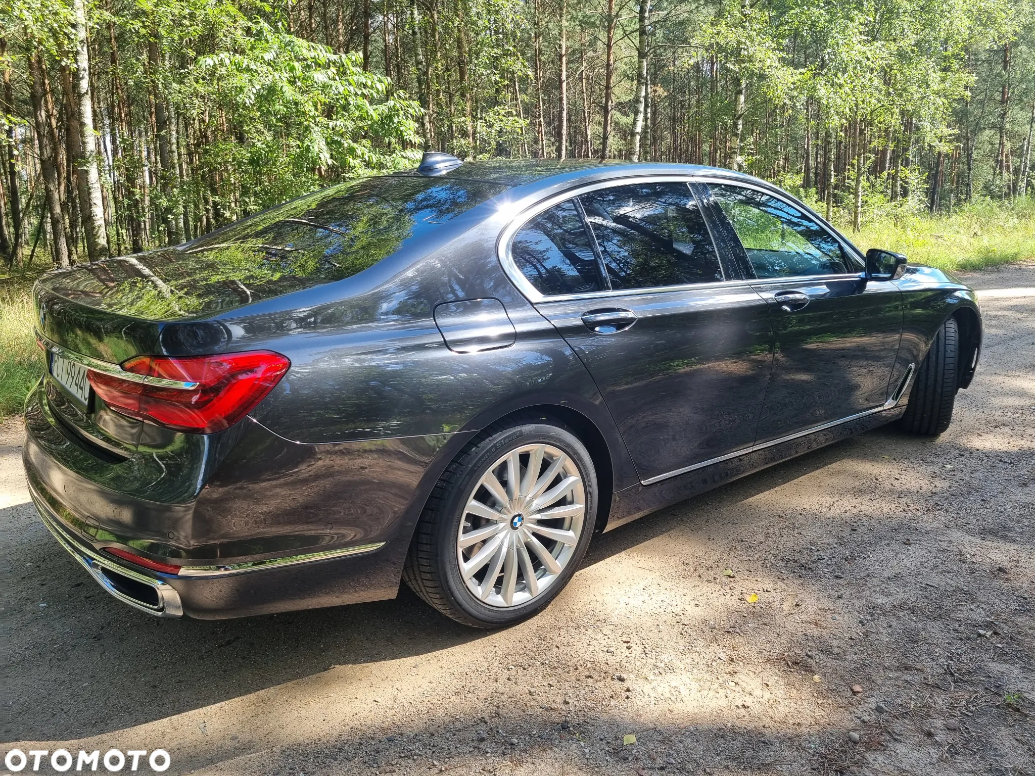 BMW Seria 7 730d xDrive - 26