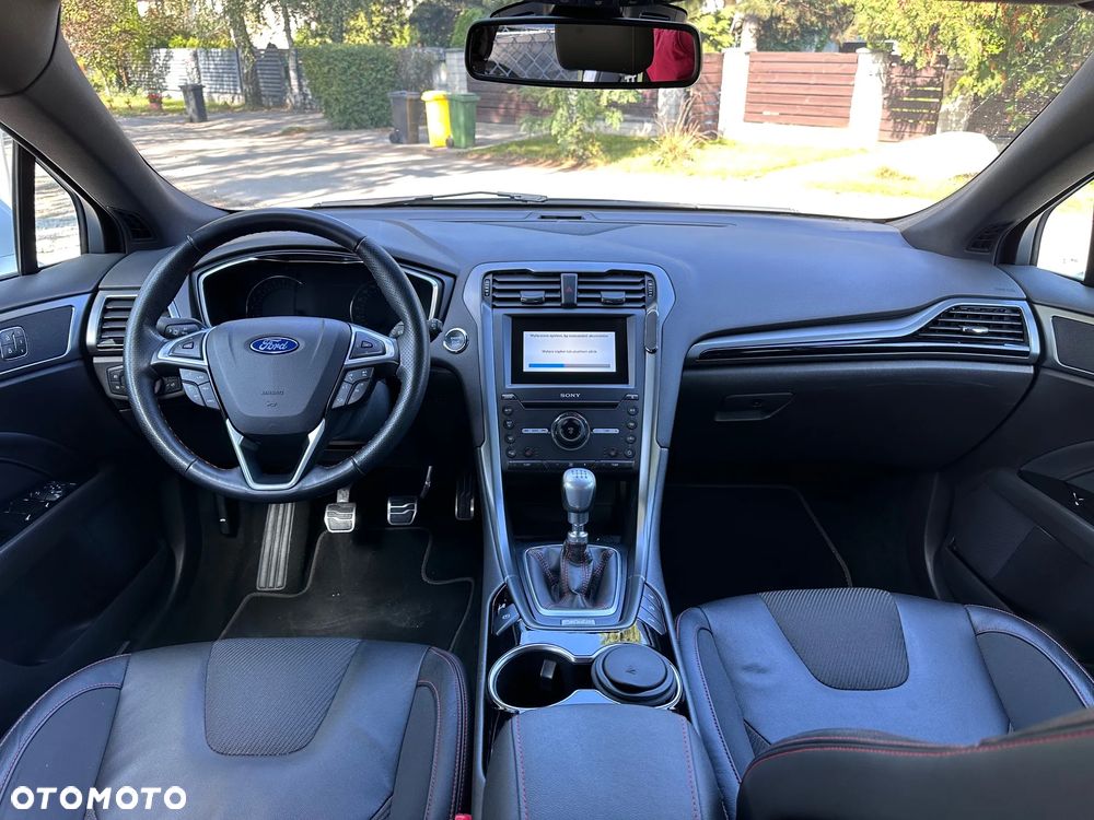 Ford Mondeo 1.5 EcoBoost ST-Line X - 23