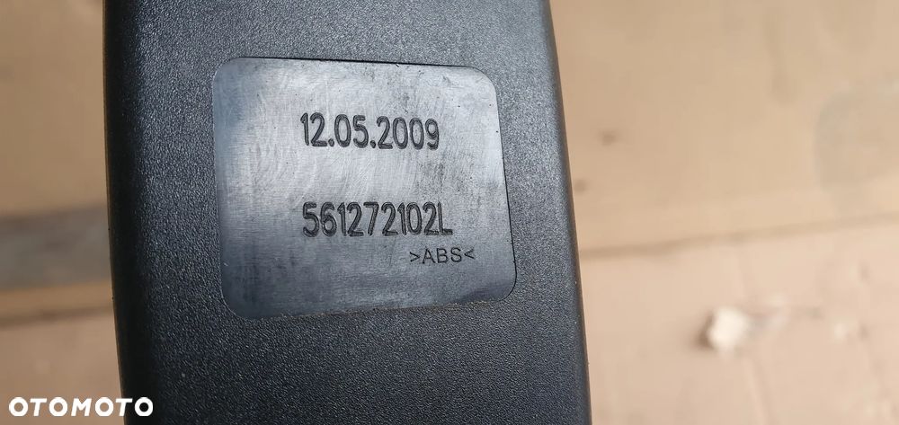 Zapinka napinacz pasa nabój prawy przód pasażera BMW 5 E60 E61 7210888 - 7