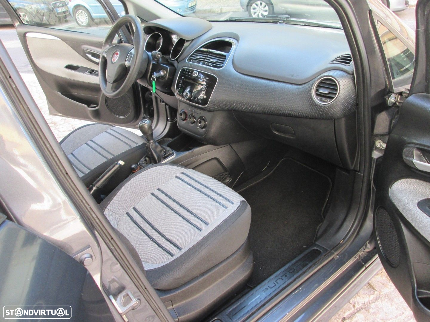 Fiat Punto - 13