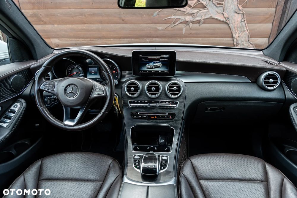 Mercedes-Benz GLC 220 d 4Matic 9G-TRONIC - 31