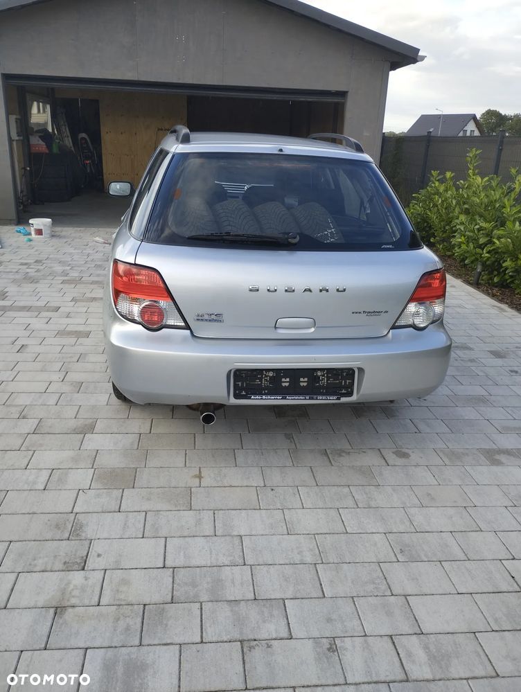 Subaru Impreza 1.6 TS - 4