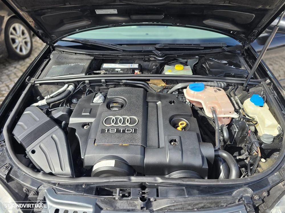 Audi A4 Avant 1.9 TDI - 12